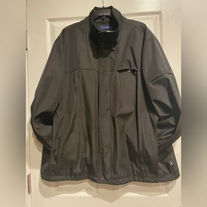 Calvin Klein men’s rain and wind jacket. Size XXL. Like New